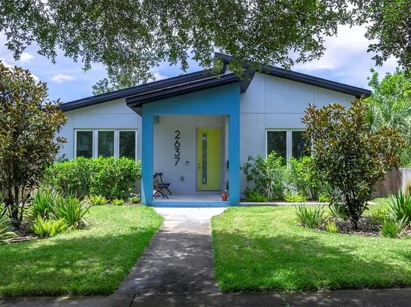 2637 Bayside Dr S, Saint Petersburg, FL 33705