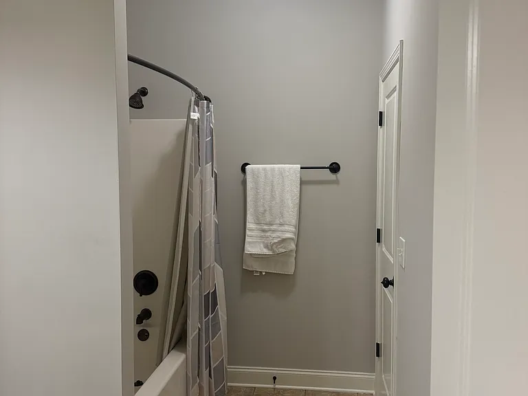 62 Newberry Ln — Photo 25