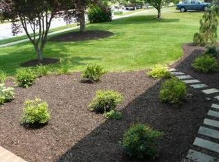 1730 Valley Vista Dr, York, PA 17406