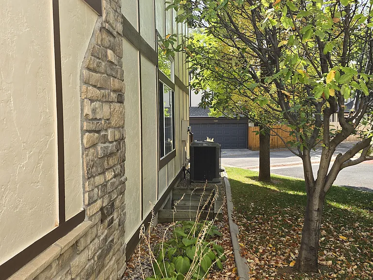 1632 Foxhall Ct — Photo 48