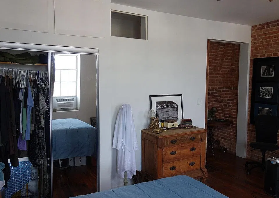 3rd Floor Apt 1 Bed / 1 Bath