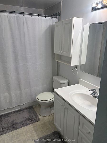 Brampton House for rent - 3 Bedrooms — photo 17