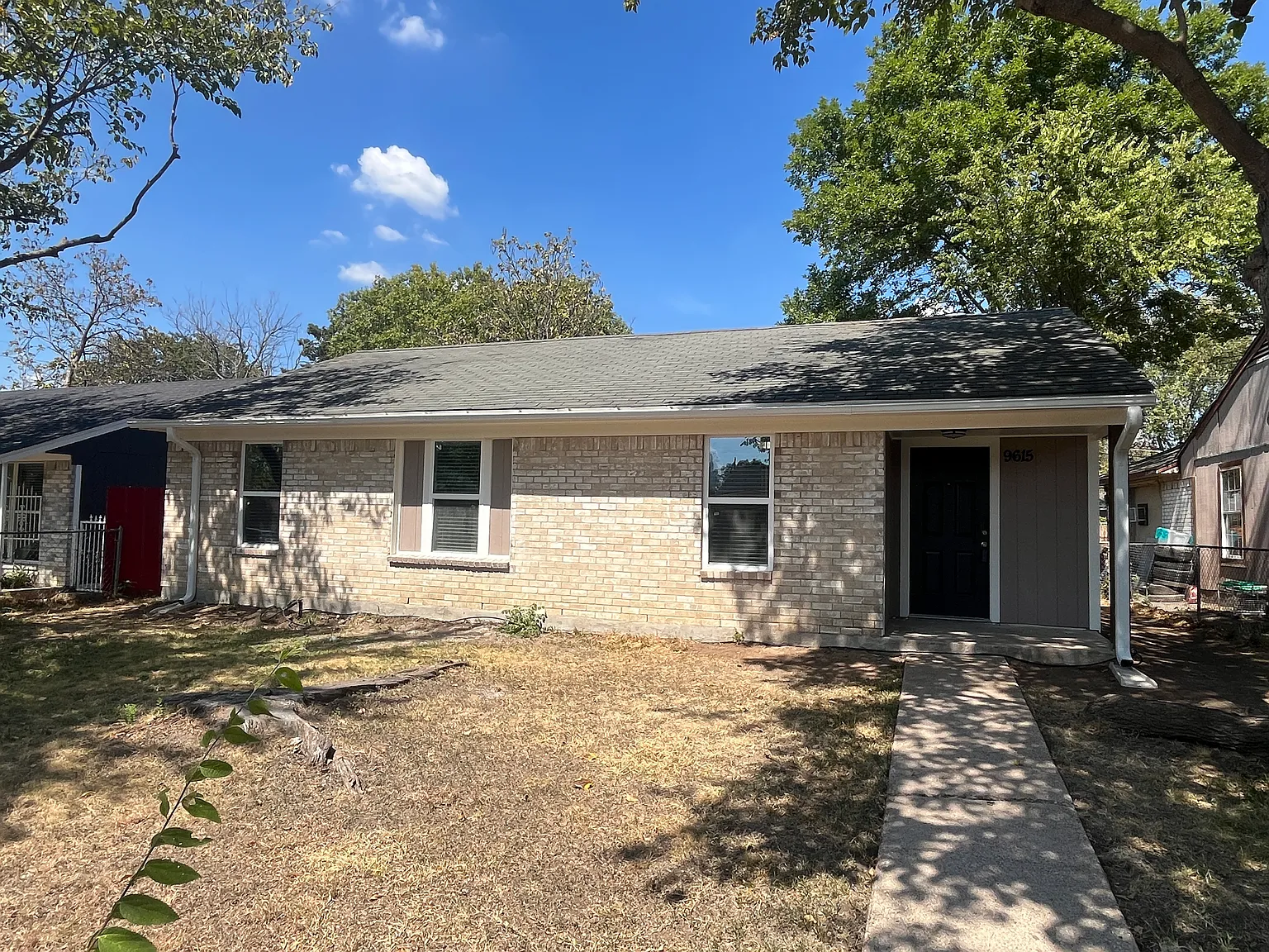3 bed, 961 sqft, $1,700 — Photo 1