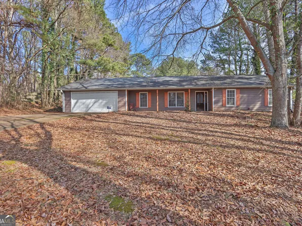 3645 Knoll Crest Trl, Buford, GA 30519