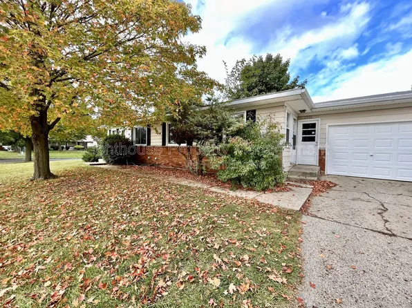 1745 Dawes Ct SE, Grand Rapids, MI 49508