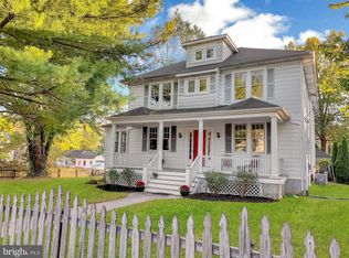 122 S Rolling Rd, Catonsville, MD 21228