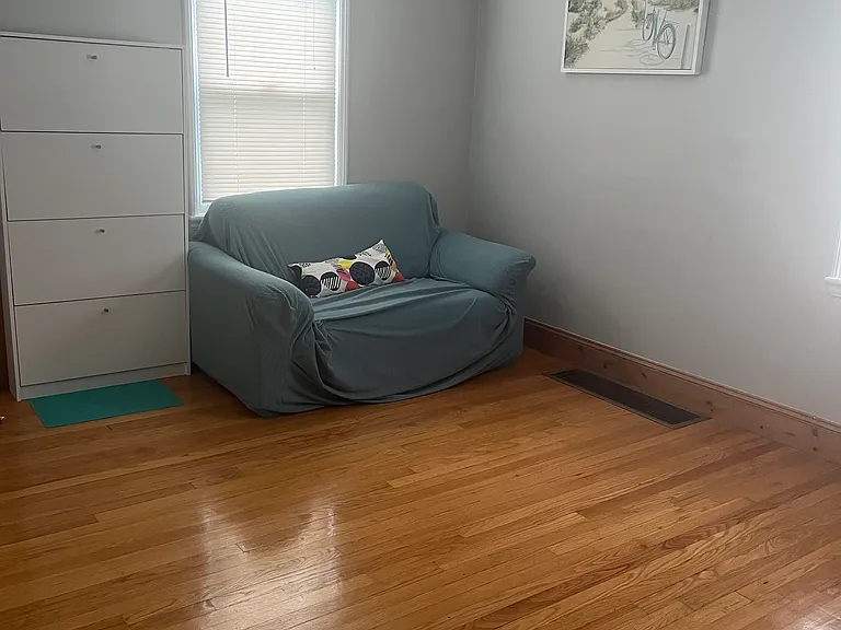 42 Perkins Ave — Photo 1