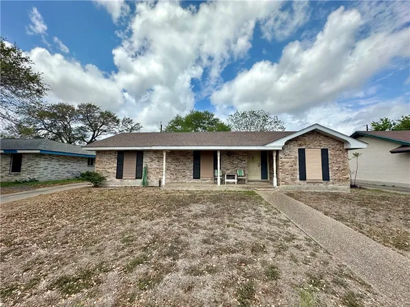 5209 Honeysuckle Ln, Corpus Christi, TX 78415