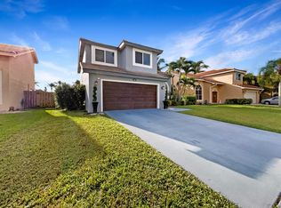 8666 Tourmaline Blvd, Boynton Beach, FL 33472