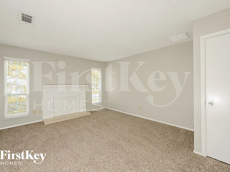 1311 Old Countryside Cir — Photo 2