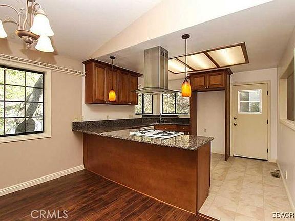 4th image of 27487 Nancy Dr