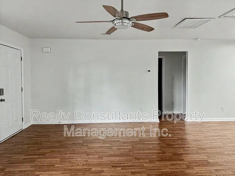 3248 Chandler St — Photo 13