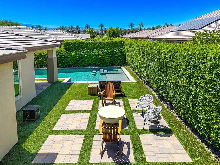 82420 Cathedral Canyon Dr — Photo 32