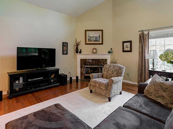 4th image of 1189 Sanctuary Pl