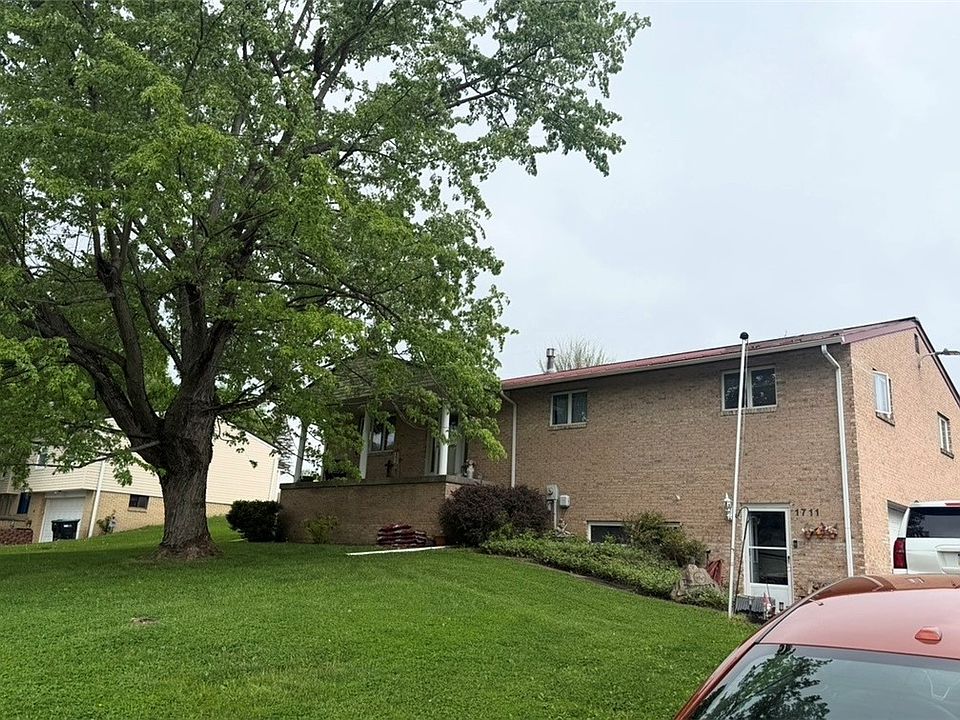 1st image of 1711 Ridgewood Dr