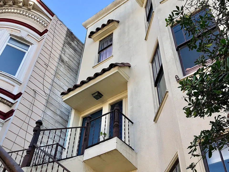 409 Lombard St