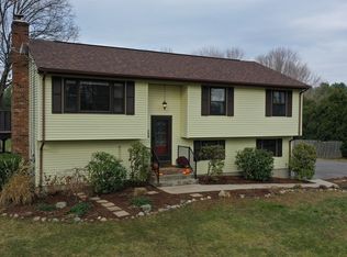 93 Berkshire Ave, Southwick, MA 01077