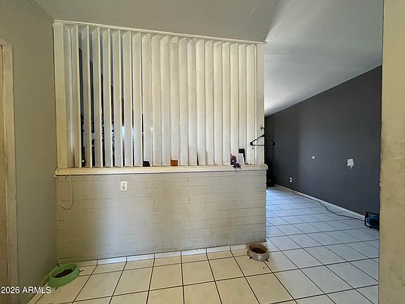 3rd image of 2312 E NANCY Lane