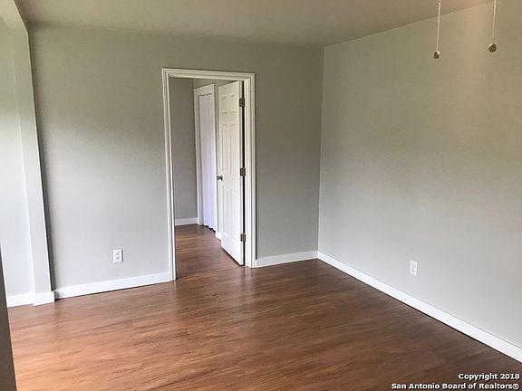 2nd image of 5742 Mayo Dr