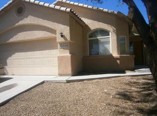 2930 W Desert Glory Dr, Tucson, AZ 85745