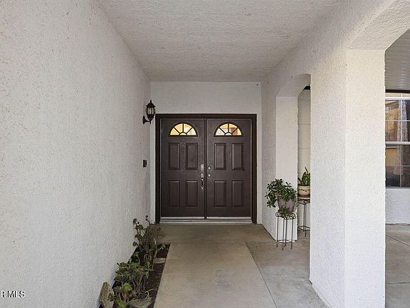 5th image of 38833 Fruitridge Ct