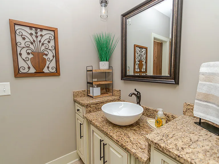 122 Timberland Dr — Photo 7