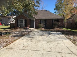 1720 Beth Dr, Slidell, LA 70458