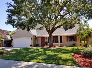 1281 Ash Ave, Clovis, CA 93611
