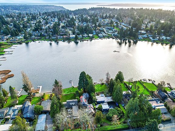 3rd image of 1249 SW 151st Street