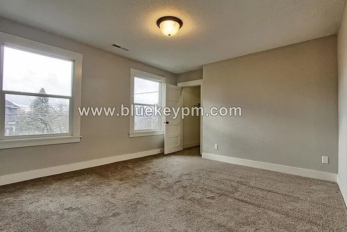 2 bed, 1.0 bath, 900 sqft, $1,862 — Photo 4