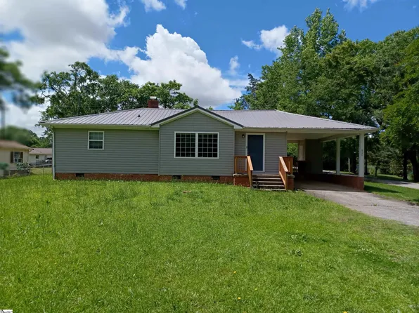 826 Magness Dr, Spartanburg, SC 29303