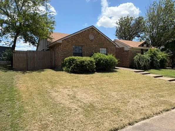 431 Pogue St, Cedar Hill, TX 75104