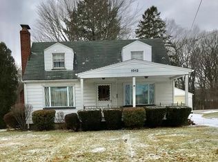 1012 S Schenley Ave, Youngstown, OH 44509