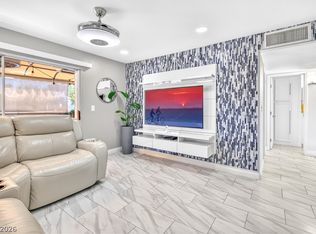 3078 Tarpon Dr Unit 203, Las Vegas, NV 89120