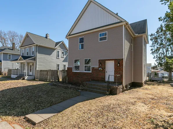 2015 W 5th St, Davenport, IA 52802
