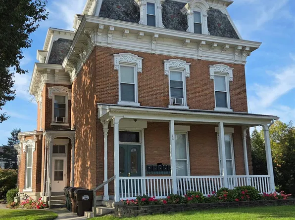 15 Adams St, Tiffin, OH 44883