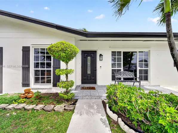 10741 SW 153rd St, Miami, FL 33157