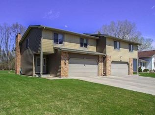 2742 Mississippi St, New Brighton, MN 55112