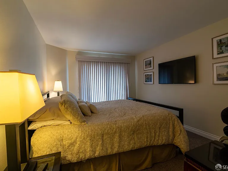 855 La Playa St #451 — Photo 10