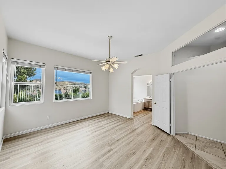 22810 Mountain Ash Cir — Photo 17