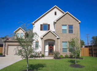 7895 Priya Blvd, Nederland, TX 77627