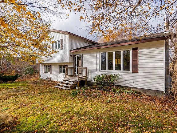 3rd image of 9 Ridge Road