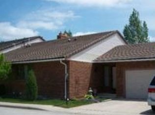 727 Mylar Park Dr, Cheyenne, WY 82009
