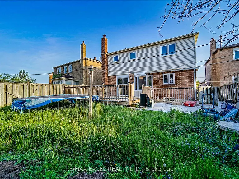 47 Whiteleaf Cres #UPPER — Photo 28