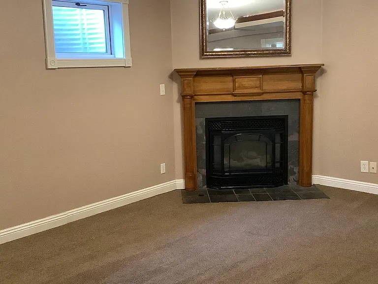 4833 Meredeth St — Photo 18