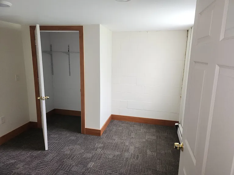 104 Hazelwood Dr #A — Photo 13