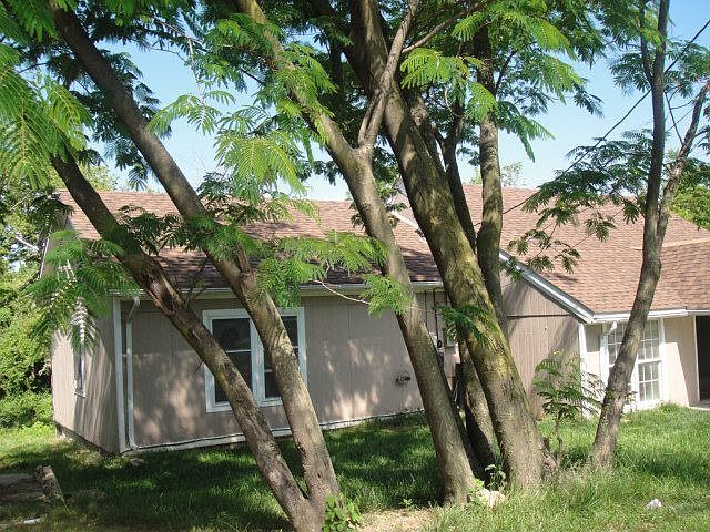 1st image of 3212 N 44th St