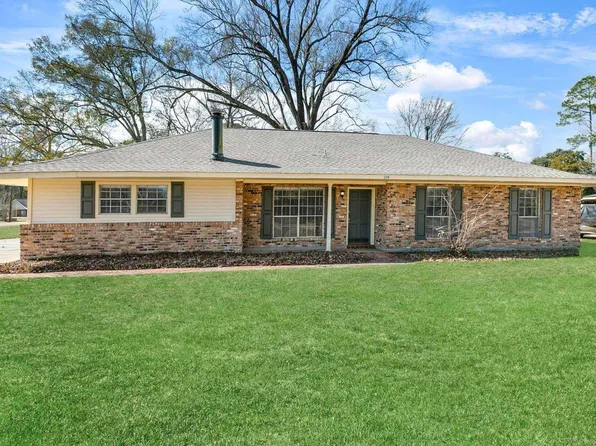 5219 Goodland Dr, Greenwell Springs, LA 70739