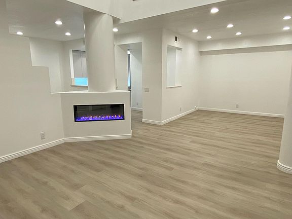 3rd image of 7301 Vassar Ave