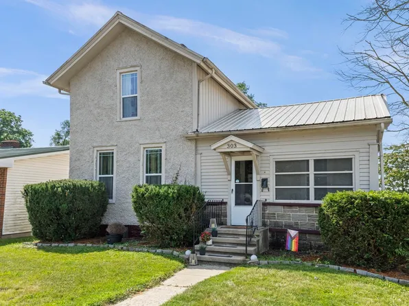 303 E 9th St, Auburn, IN 46706
